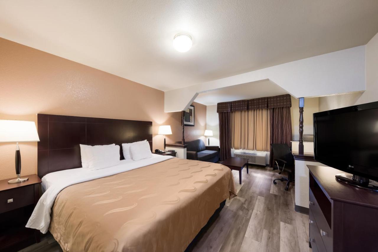 Quality Inn & Suites Terrell Exterior foto