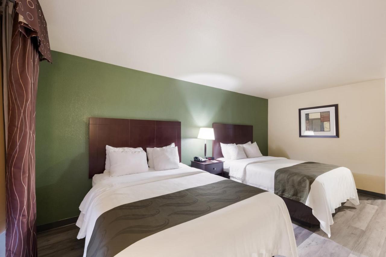 Quality Inn & Suites Terrell Exterior foto